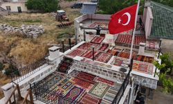 Yüz yıllık halılar havalandırıldı, Ağırnas renk cümbüşüne sahne oldu
