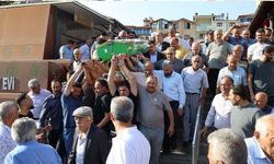 Ak Parti Milletvekili Bayar Özsoy’un amcaoğlu son yolculuğuna uğurlandı