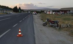 Otomobil ile Motosiklet Çarpıştı, 1 Kişi Yaralandı