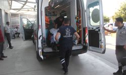 Sokak ortasında husumetli kavgası! 2 kişi bıçaklandı