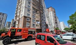 Kayseri'de yüksek katlı binada yangın paniği! Vatandaşlar mahsur kaldı