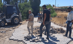 Tomarza’da mahalle yollarında yeni adım