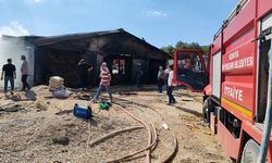 Yangın faciası! 6 büyükbaş telef olurken 10 ton saman kül oldu