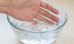 Ellerinizi 1 dakika soğuk suda bekletince bakın vücudunuzda neler oluyor