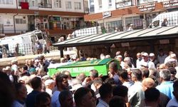 Genç hemşirenin ani ölümü sevenlerini yasa boğdu