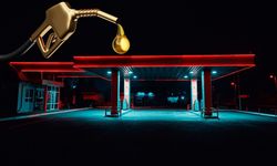 Benzine gece yarısı 1 TL zam geliyor! İşte güncel akaryakıt fiyatları!