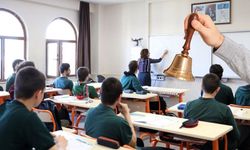 20 milyon öğrenci yarın ders başı yapacak