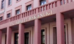 Adalet Bakanlığı Personeline Rekor Promosyon: 99 Bin 500 TL!