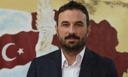 CHP’li Ünalmış’tan Kartal Kavşağı trafiğine ironik gönderme