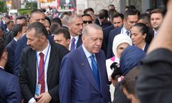 Cumhurbaşkanı Erdoğan Türkevi’nde Yoğun İlgiyle Karşılandı