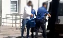 Dur ihtarına uymayan şahıs polis ekiplerinin üzerine araç sürdü: 1 Yaralı