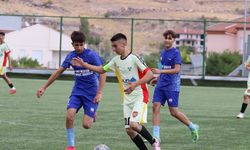 Hunatspor U16’da fırtına gibi başladı