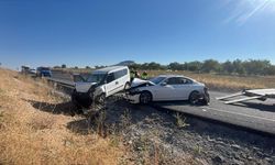 Trafik kazasında 1’i çocuk 5 kişi yaralandı