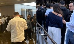 iPhone 17 satışa çıktı: Türkiye’de uzun kuyruklar oluştu