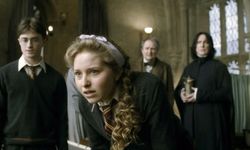 Harry Potter'ın yıldızı Jessie Cave Onlyfans içerikleri yüzünden dışlandı!