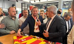 MHP İl Teşkilatı’ndan Kayserispor’a 400 bin liralık destek