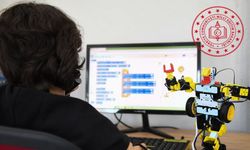 Öğrencilere dijital dünyayı güvenli kullanım eğitimi