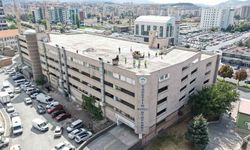 Büyükşehir, Tacettin katlı Oto Parkı’nın çatısını yeniliyor