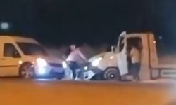Adana’da sürücülerin kavgası kameraya yansıdı