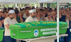 Kayseri’de bıçaklanarak öldürülen taksici toprağa verildi