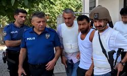 Sokak ortasında tüfekle ateş açan şahıs, polis film gibi operasyonla yakaladı