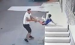 Böyle acımasızlık görülmedi! 8 Yaşında ki çocuğu duvardan yere fırlattı