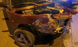 Aksaray’da alkollü sürücü araçları hurdaya çevirdi: 2 yaralı