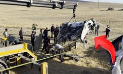 Tır şarampole uçtu! Dorsedeki kum kabine doldu: Genç sürücü ezilerek can verdi