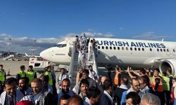 İsrail’in alıkoyduğu 137 Aktivist İstanbul'a geldi