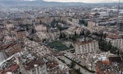 Depremde 121 kişinin öldüğü Rende Sitesi davasında yeni gelişme: Kırmızı bülten!