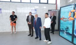 Başkan Büyükkılıç Engelsiz Yaşam Merkezi’nde özel çocuklarla buluştu