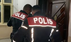 Apartmandan gelen çığlıklar polisi alarma geçirdi!