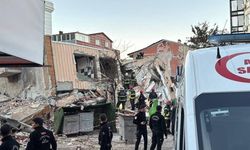 Gebze'de 6 katlı bina çöktü: Ekipler olay yerine gidiyor!