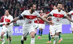 Hakan Çalhanoğlu Tarihe geçiyor!