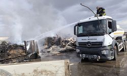 Kayseri sarsıldı! Fabrikada patlama yangına sebebiyet verdi