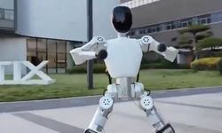 iPhone’dan ucuz insansı robot ‘Bumi’ tanıtıldı