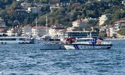İstanbul boğazında can pazarı! Tekne ile kano çarpıştı