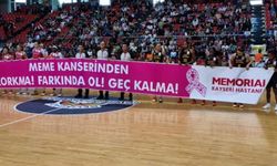 Kayseri Kadın Basketbol takımı, Meme kanserine dikkat çekti!