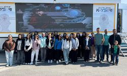 Kayseri'de Bilim Tırında kız çocukları web sitesi kodladı