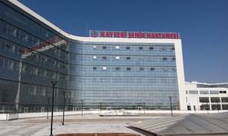 Kayseri’de sağlık alanında yeni dönem başlıyor: 27 hekim sertifikalarını aldı