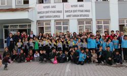 Kayseri’de öğrenciler arasında kardeşlik bağı! Minik yürekler bir araya geldi