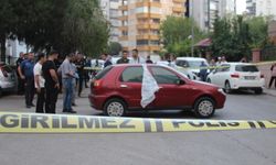 Yol ortasında şüpheli ölüm: Otomobilde ceset bulundu