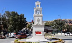 Kayseri'nin yeni saat kulesi tamamlandı! İlçesinin simgesi oldu