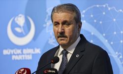 Mustafa Destici’den sert tepki “Gazi Meclis’e yapılan hadsizlik, Türk milletine meydan okumadır”