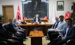 Yazar öğretmenler İl Millî Eğitim Müdürü Esen’le buluştu