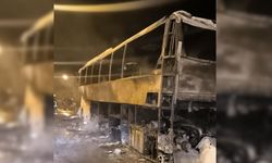 Yolcu otobüsü alevlere teslim oldu