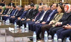 Kayseri ev sahipliği yaptı: AK Parti teşkilatı yeni döneme hazırlanıyor