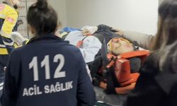 Aksaray’da traktöre çarpan kamyonetteki bir kişi yaralandı