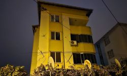 Peş peşe depremler panik yarattı: Geceyi sokakta geçirdiler!