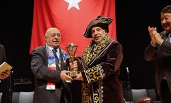 Başkan Mustafa Yalçın Kazak Hanı ilan edildi